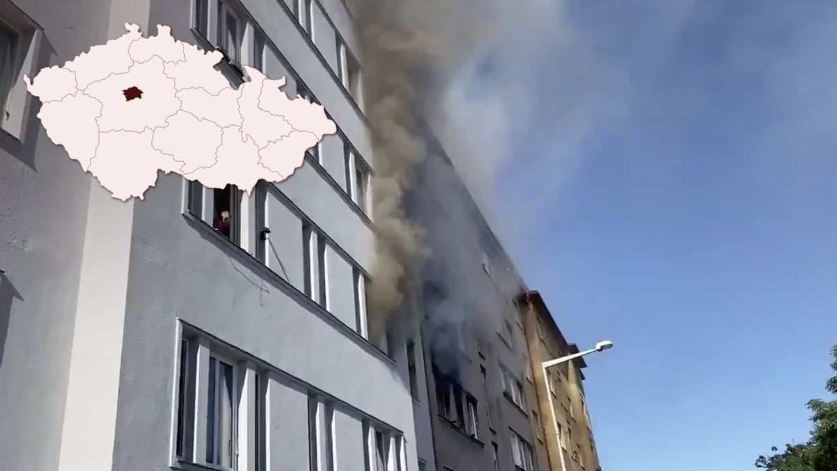 V Holešovicích při výbuchu bytu a požáru zemřel člověk